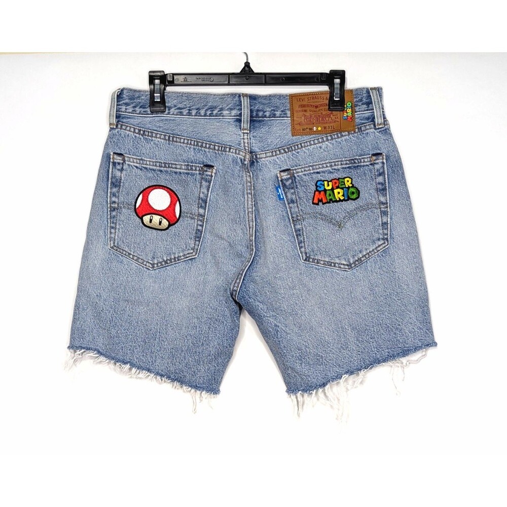 Levis Premium Super Mario 501 93 Mens Size 33 Cut Off Light Wash Denim Shorts